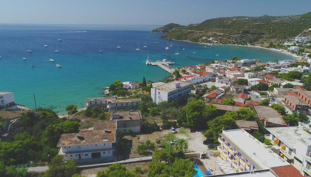 Hotel Magda Agia Marina  Exterior photo